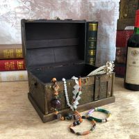 ✺◎ Retro Wooden Pirate Treasure Chest Gem Jewelry Storage Box Trinket Keepsake Treasure Room Decorations Home Organizer