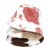 【Laoxiao YYDS】2022FauxFluffy Cow Print Bucket Hats Women Outdoor Warm Sun Hat Soft Velvet FurlyCapPanama Female