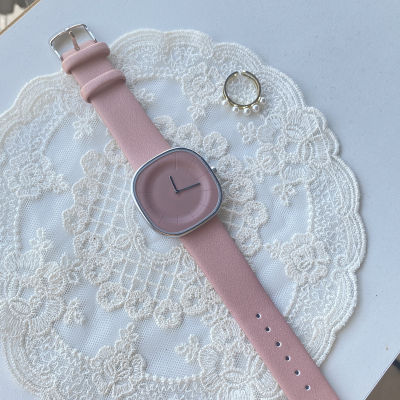 นาฬิกาข้อมือเทรนด์แฟชั่นใหม่2023การออกแบบน้ำตาล Ins แนวคิดใหม่นาฬิกาผู้หญิง