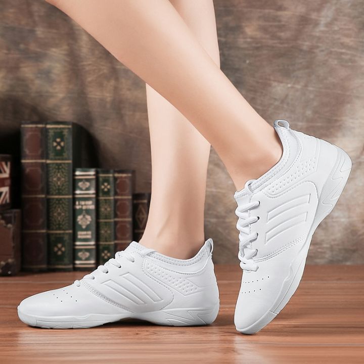 Lightweight White Soft Athletics Dance Shoes Women Comfortable Gym Aerobics  Sneakers Girls Ladies Training Cheerleading Shoes 