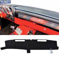 Xukey Dash Mat Dashmat Dashboard ฝาครอบ Dash สำหรับ Chevrolet C10 C20 C30 Silverado รถบรรทุกขนาดเต็ม1981-1987