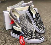 [COD] ✨รองเท้าVans Slip On DlOR- Size.36-44  รองเท้าผ้าใบแบบสวม รองเท้าสเก็ตบอร์ด ?รองเท้าแฟชั่น รองเท้าลำลอง