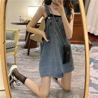 COD ⊙❀ vffe899 QC Summer Korean Ins Retro High Waist Loose Denim Strap Skirt Female Wild Small Size Thin Jumpsuit Short Skirt T 牛仔吊带裙