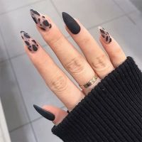 24Pcs Stiletto False Press On Nails Matte Black Color Leopard Wear Finished Product Wearable Full Cover Acrylic Nails Products