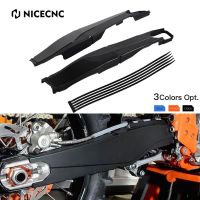 Nicecnc ฝาครอบป้องกันสวิงอาร์มมอเตอร์ไซค์สวิงสำหรับ KTM EXC EXCF XCW XCFW 150 250 300 350 400 450 500 2012-2023 2022 2021 2019 2018