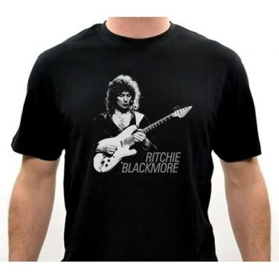GILDAN เสื้อยืดผ้าฝ้าย 100% พิมพ์ลาย Ritchie Blackmore สีดําแฟชั่นผู้ชาย  IJT9