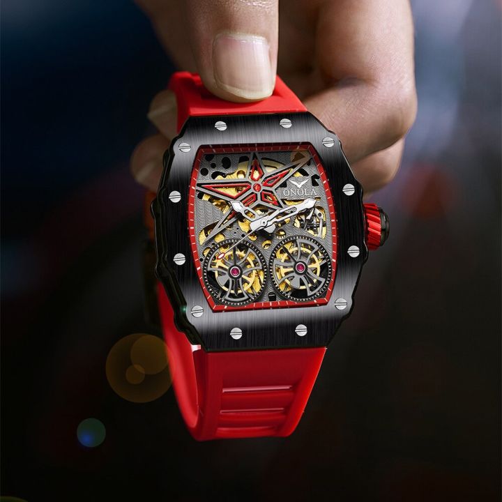 นาฬิกาแฟชั่นผู้ชายหรูหราใหม่นาฬิกาผู้ชายนาฬิกาผู้ชายแบบกลไกอัตโนมัติกลวงแบบกันน้ำ