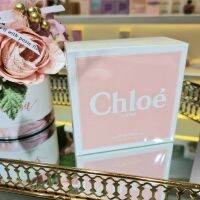 【ของแท้?% 】? New Chloe LEau edt 100ml ซีล ฿    ชวนทุกคนมาสัมผัสกลิ่นหอมอ่อนโยนในช่วงฤดูใบไม้ผลิ พัดพาเสน่ห์และคาแรคเตอร์ของหญิง