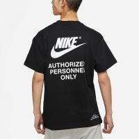 เสื้อยืด ผู้ชาย Nike Mens Nike AUTHRZD PERSONNEL TEE ลิขสิทธิ์แท้ / ป้ายไทย รหัส : DM6428 010