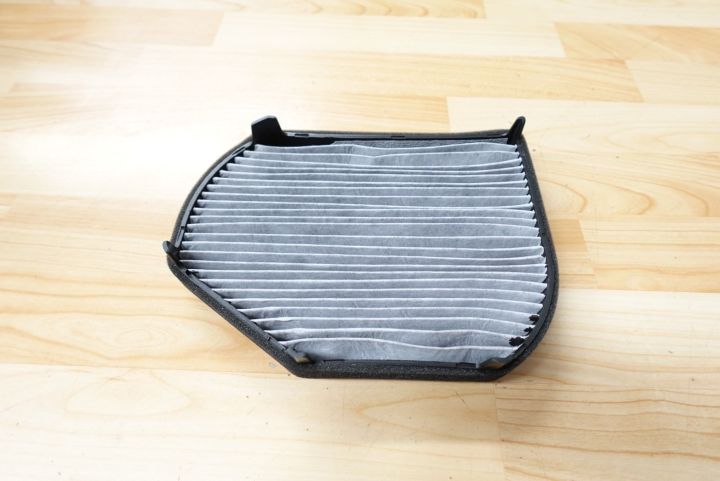 กรองอากาศในห้องโดยสาร-cabin-air-filter-mercedes-benz-c-class-w202-clk-w208