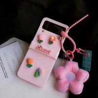 เคสโทรศัพท์สร้อยข้อมือดอกไม้หมุนได้น่ารักสำหรับ Samsung Galaxy Zflip4 Z Flip 4 Zflip 3 5G บานพับโซ่มือฝาครอบป้องกันแบบเต็มรูปแบบ