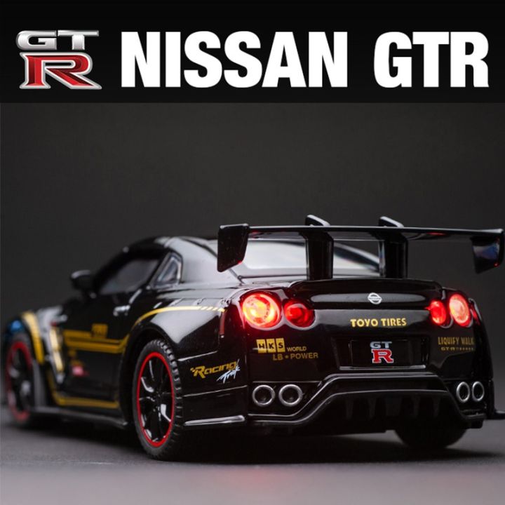 1-32-nissan-gtr-r35-r34รถบังคับวิทยุของเล่นเด็กรถของเล่นที่หล่อจากเหล็กเสียงและแสงเด็กรถของขวัญ