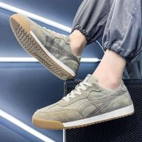 ▧✚▧ JEEP Jeep Fashion Mens Shoes Autumn 2023 New Versatile Non-Slip Mens Sports and Leisure Shoes Running Internet Celebrity