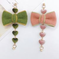 [COD] Yi Lian new plush love bracelet diy accessories bow chain mobile phone shell materials