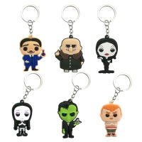 1pcs pvc cute cartoon figure Lovely family keychains Kid Accessories Fashion Kids Toy Key Holder Key Ring Gift for Kids Jewelry