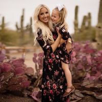 Cute And Fashionable Summer Elegant Dresses For Mother And Daughter 3/4 Sleeve Floral Print Dress Family Matching Clothes