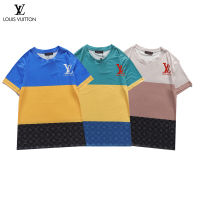 【สต๊อกพร้อม】เสื้อยืด LV สไตล์สตรีทใหม่เสื้อยืดแขนสั้นสำหรับผู้ชายพิมพ์ลายขวางคุณภาพสูงเสื้อยืดแขนสั้นฤดูร้อน