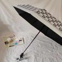 ร้อนร่มขนาดเล็กที่มีคุณภาพสูงผู้หญิงร่มสามพับอาทิตย์ฝนป้องกันรังสียูวี Poket ร่มกันแดดสีดำสีขาวจดหมายร่ม