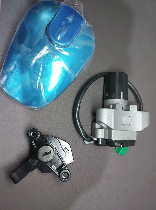 suzuki thunder ignition switch and key set with 2 keys tank cap seat