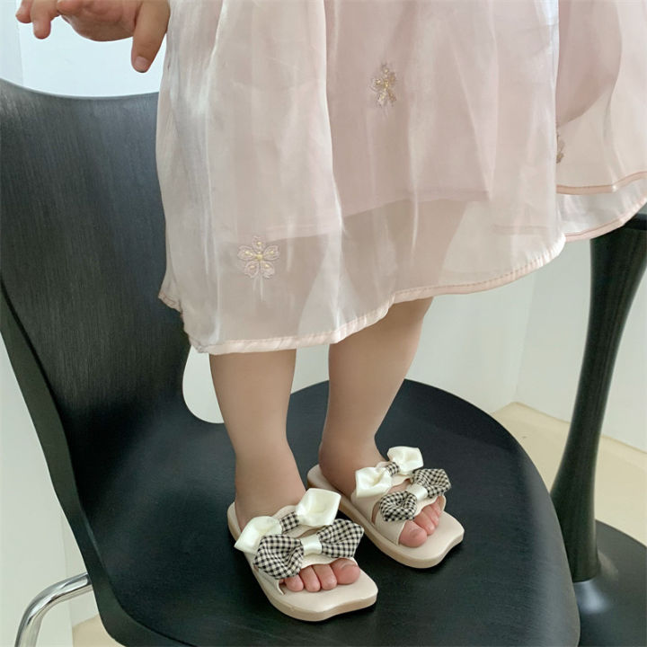 พร้อมส่ง-พร้อมส่งจากไทย-tx363-รองเท้าแตะกันลื่นแบบนุ่มสำหรับเด็ก-ตกแต่งโบว์-รองเท้ามุกลำลอง