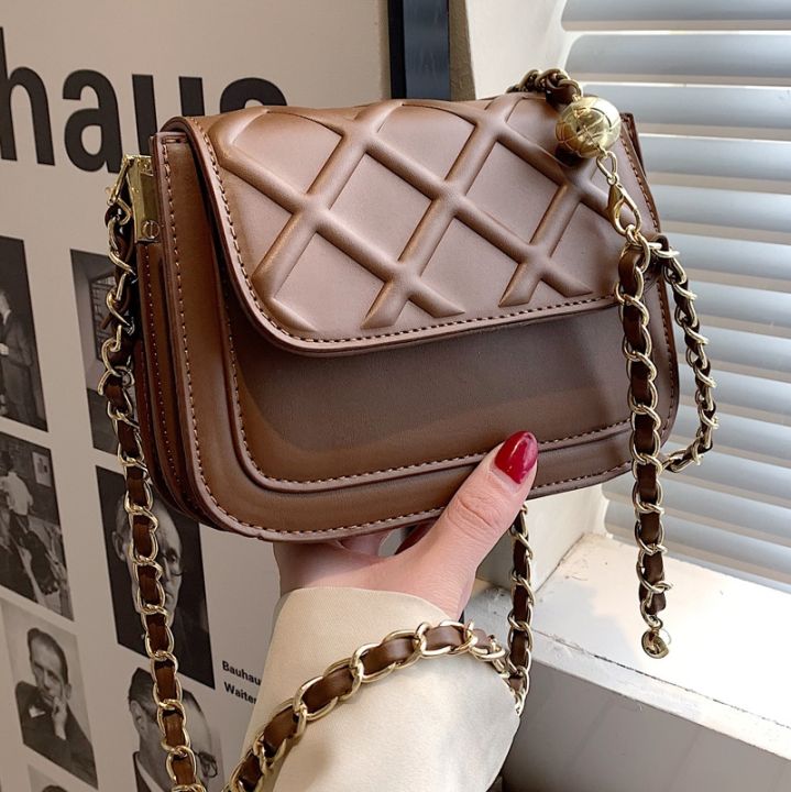 popular-female-early-spring-2022-new-small-bag-fashion-ins-ling-is-one-shoulder-inclined-bag-small-chain-small-bread