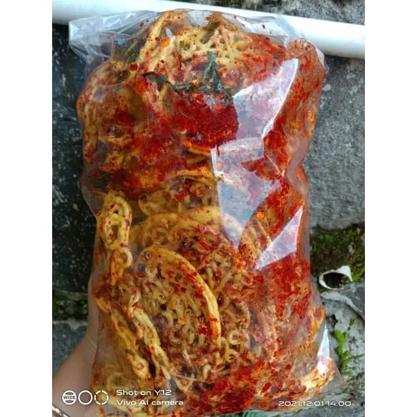 Sebring Krupuk Mie Kuning Original Pedas Seblak Kering Isi 500gram