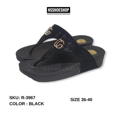 รองเท้าแฟชั่นผู้หญิง แบบคีบ สไตล์ FlipFlop Classic หน้าเพชร Flip Flop R-3967