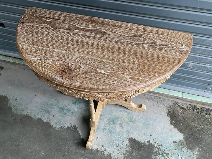 โต๊ะชิดผนัง-โต๊ะไม้สักแกะสลัก-สูง-78-cm-ประกอบแล้ว-โต๊ะสีสักน้ำตาล-โต๊ะครึ่งวงกลม-ไม้สักแก่-เก็บเงินปลายทางได้-teak-wooden-table-semicircle