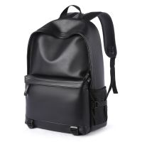 กระเป๋าเป้สะพายหลัง กระเป๋านักเรียน หนัง กันน้ํา ใส่แล็ปท็อปได้ เหมาะกับการเดินทาง สําหรับผู้ชาย วัยรุ่น กระเป๋าเป้สีดำ