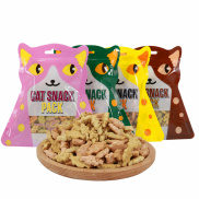 Cat snack Bánh thưởng Yaho cho mèo Bánh qui hình cá nhiều vị 80gr