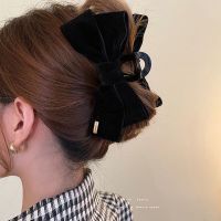 TwinkLei Elegant Lady Black Bowknot Hair Claws Big Velvet Bow Hair Clips Vintage Hair Accessories Korean Women Hairpins