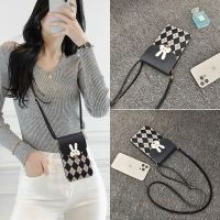 【hot seller】 phone bag female messenger 2023 summer new cute mini niche vertical walking change super hot