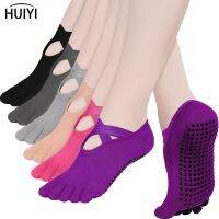 Yoga Five Toe Socks for Woman Non-Slip Grip Socks with Elastic Straps Indoor Exercises for Dance Training Pilates