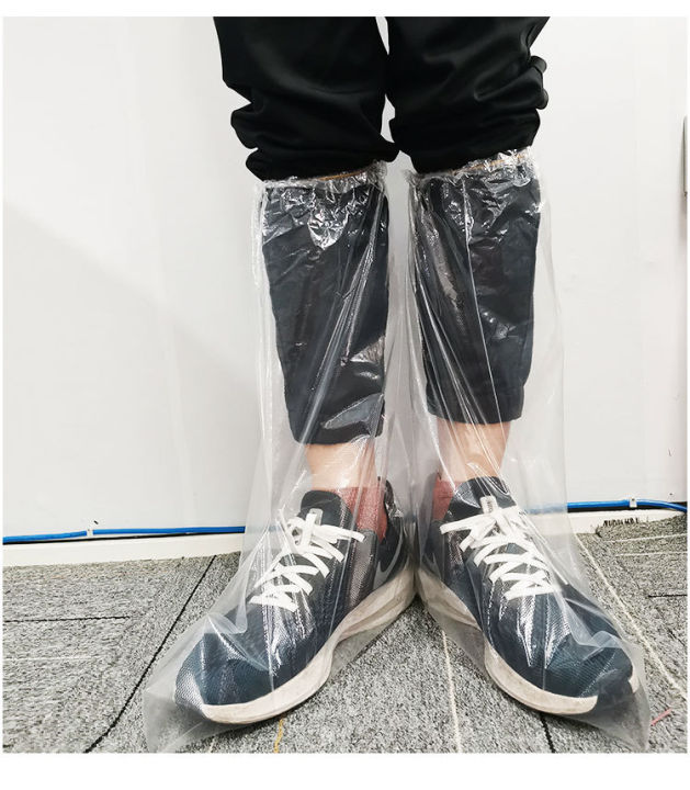ถุงคลุมรองเท้า-พลาสติก-leg-cover-แพ็ค1คู่-ใช้แล้วทิ้ง-ใช้ครั้งเดียว-สีขาวพร้อมส่ง-คลุมรองเท้ากันเปียก