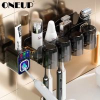 ONEUP ติดผนังผู้ถือแปรงสีฟันกันฝุ่นอัตโนมัติยาสีฟันบีบตู้แต่งหน้าชั้นเก็บอุปกรณ์ห้องน้ำ