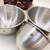 Germany household washing and pasta basin panning rice cold dishes basin stainless steel mixing salad basin dishes set (three sets)