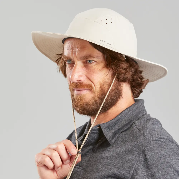 forclaz-หมวกใส่เทรคกิ้งป้องกันรังสียูวีสำหรับผู้ชาย-หมวกใส่เดินป่า-ป้องกันแสงแดด-ระบายอากาศได้ดี-มีความทนทาน-ผ้าแห้งเร็ว