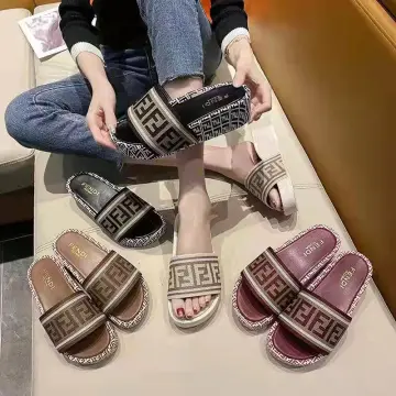 Fendi on sale ladies sandals