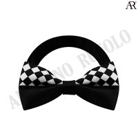 ANGELINO RUFOLO Bow Tie ผ้าไหมพิมพ์ลายคุณภาพเยี่ยม โบว์หูกระต่ายผู้ชาย ดีไซน์ Black Half Diamond สีดำ/ขาว