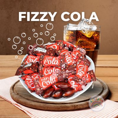 พร้อมส่ง! ลูกอมโคล่า Fizzy Cola ลูกอมสอดไส้ผงโซดา (1เม็ด/5 กรัม) จำนวน 50-100 ชิ้น ลูกอมโคล่าสอดไส้ผงโซดา  รสชาติหวานอมเปรี้ยว