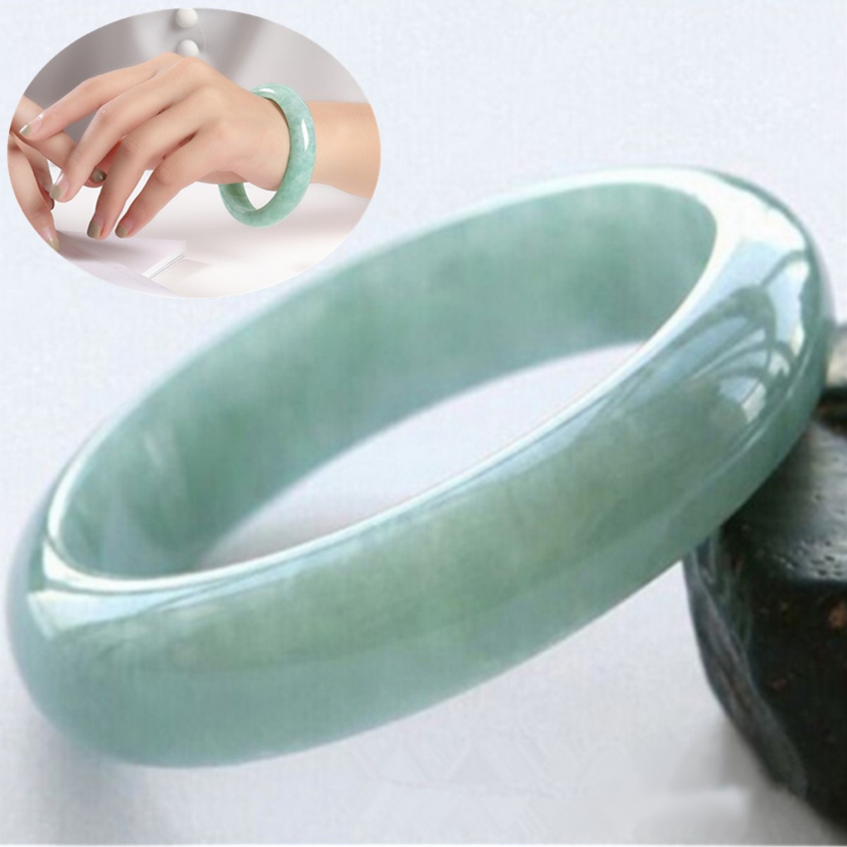 Beautiful light spinach Jade bangle bracelet imported from China excellent condition