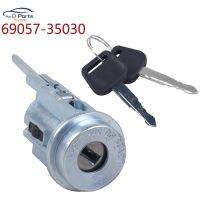 New 69057-35030 6905735030 Car Door Lock With key for Toyota Corolla Geo Prizm 1998-2002 69057-63110 69057-12340