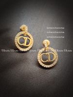 Correct Version retro old diamond-studded round hollow CD letter earrings small and exquisite earrings