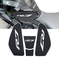 ✿ แผ่นรองถัง R7สำหรับ YAMAHA YZF YZFR7 R7 R7 2021 2022ถังน้ำมันมอเตอร์ไซค์ยึดป้องกันถังสติ๊กเกอร์ที่ยึดเข่าสติ๊กเกอร์แท๊งค์น้ำมัน