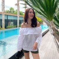 GRIS - Shoulder-off Nola Linen เสื้อโนล่าลินิน (White XS, S, M Pre-order 10-12 days)