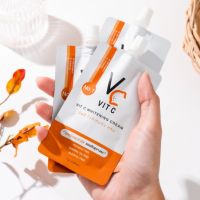 ขายของแท้เท่านั้น❗ ครีมซอง วิตซี Vc Vit C Whitening Cream? ขาวสว่างกระจ่างใส แบบ x3 วิตซีน้องฉัตร