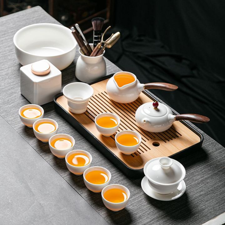 ขายในสต็อกบ้านเนื้อแกะหยกพอร์ซเลนสีขาวกาน้ำชาด้านข้างฝาถ้วยชาชุดน้ำชากังฟูที่นิยมในโลกออนไลน์