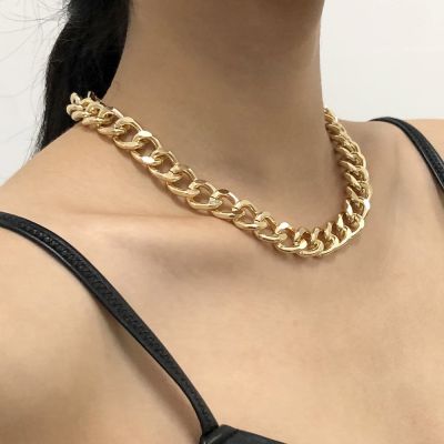 [MM75] 2021แฟชั่นสร้อยคอขนาดใหญ่สำหรับผู้หญิง Twist Gold Silver สี Chunky หนาล็อค Choker สร้อยคอสร้อยคอเครื่องประดับ