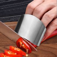 Kitchen Gadgets Stainless Steel Multi-Use Anti-Cut Hand Finger Guard Vegetable Cutter Hand Guard Home Hot Sale 2022 New creativ