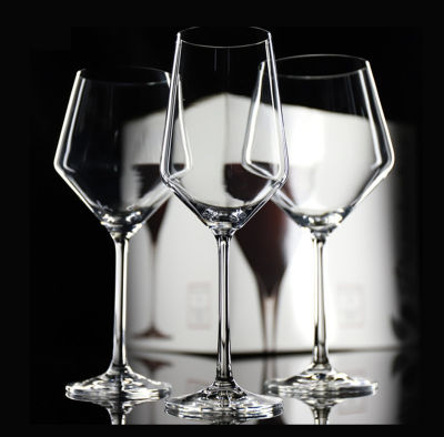 แก้วคริสตัลแก้วไวน์แดงสูงความคิดสร้างสรรค์เพชรถ้วยไวน์ขาวแก้วไวน์บอร์โดขนาดใหญ่สามารถพิมพ์ได้ Qianfun